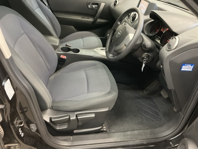 NISSAN DUALIS