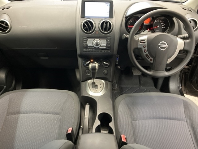 NISSAN DUALIS