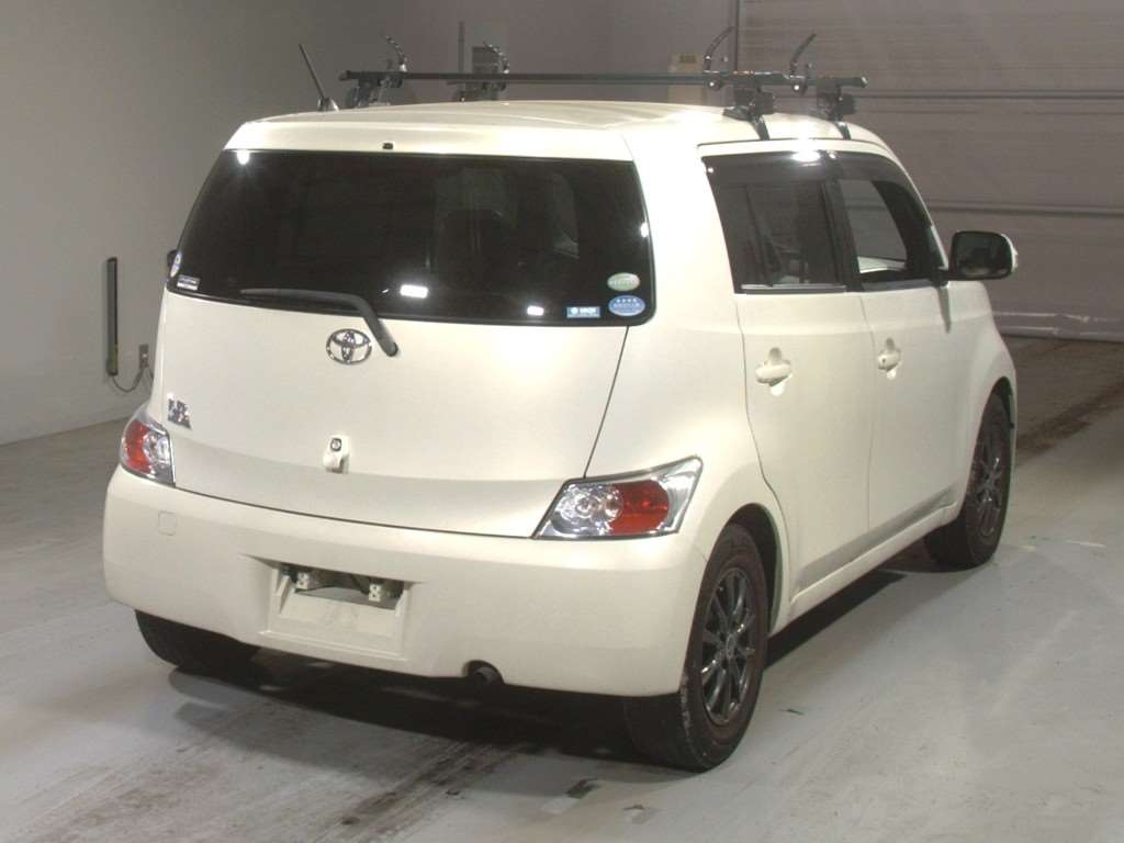 TOYOTA BB
