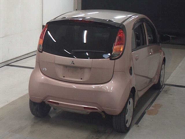 MITSUBISHI I