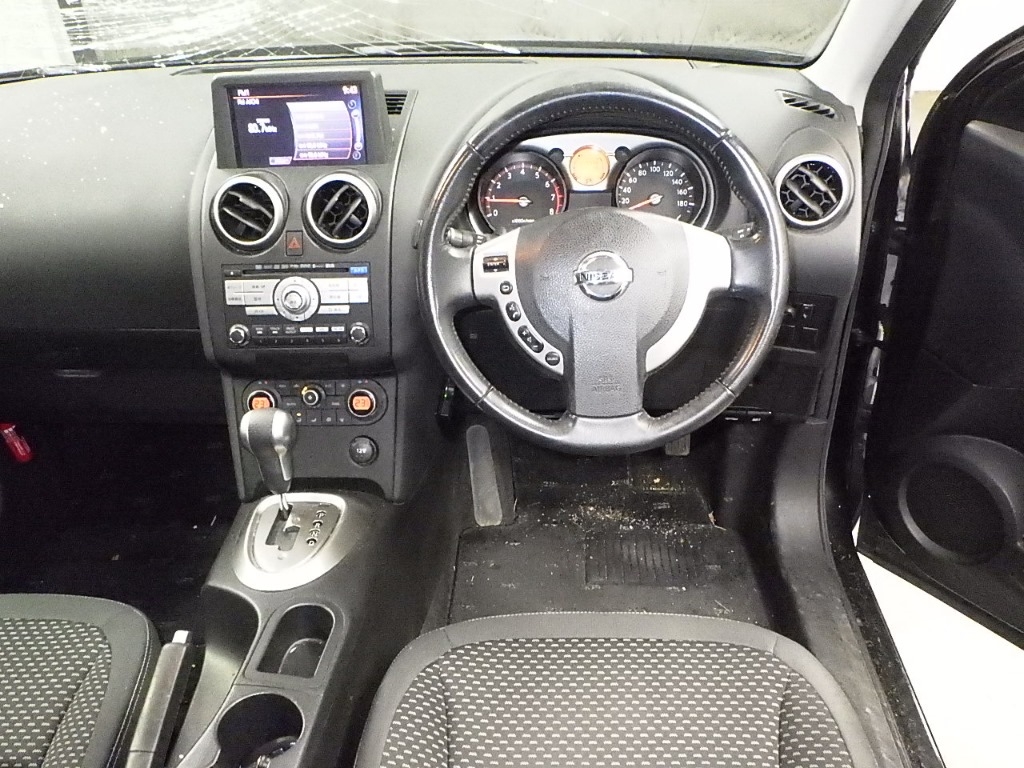 NISSAN DUALIS