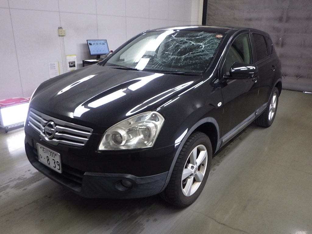 NISSAN DUALIS