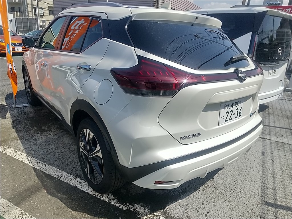 NISSAN KICKS