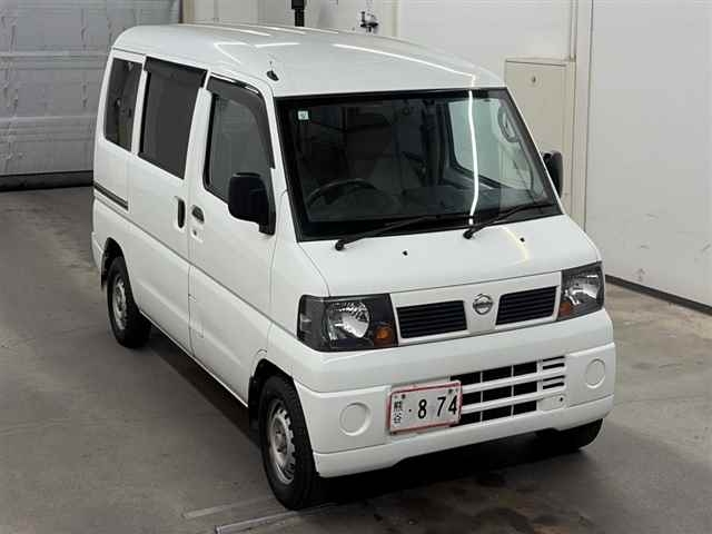NISSAN NV100 CLIPPER