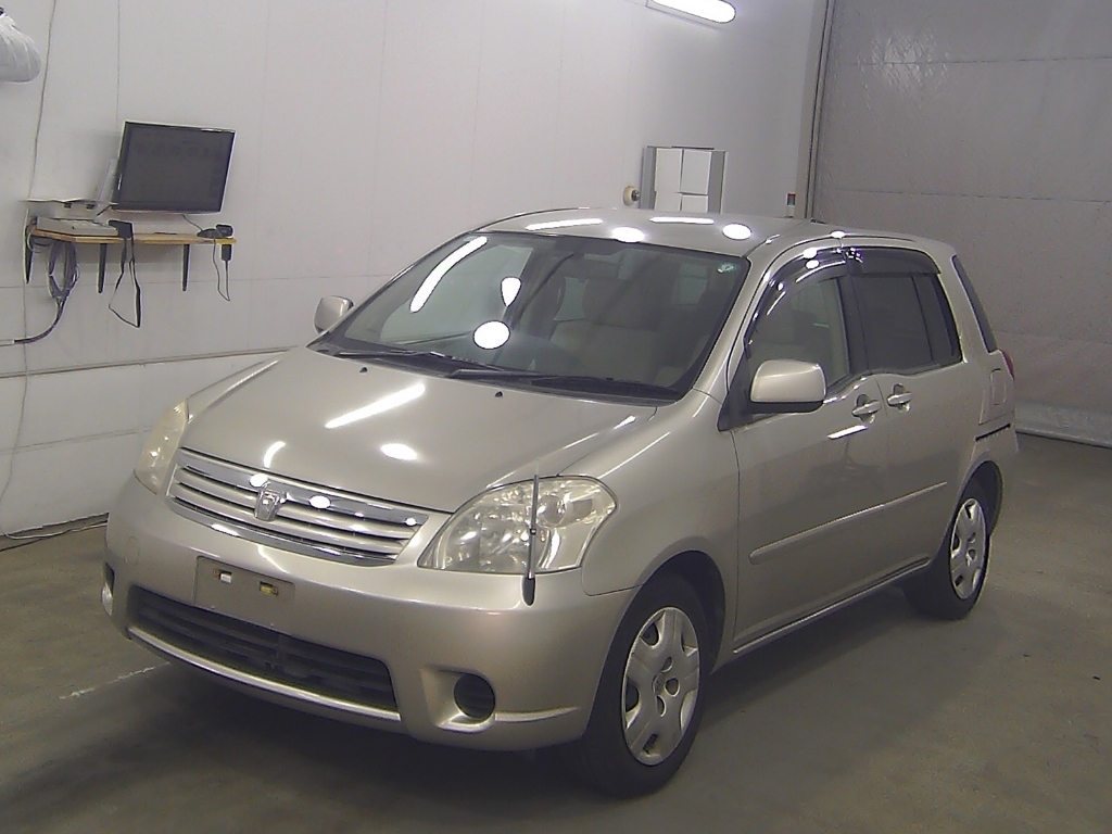 TOYOTA RAUM
