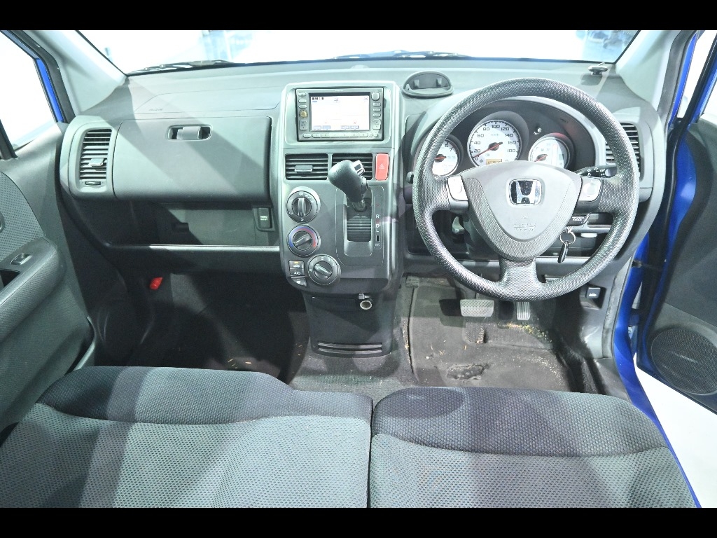 HONDA MOBILIO SPIKE