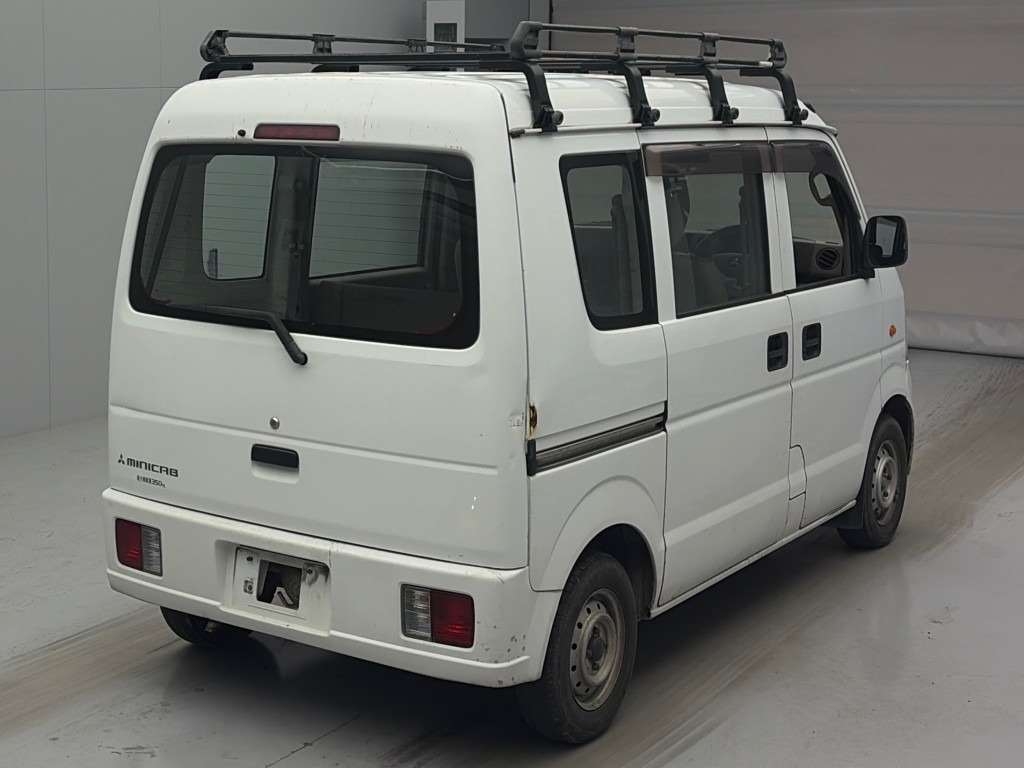 MITSUBISHI MINICAB
