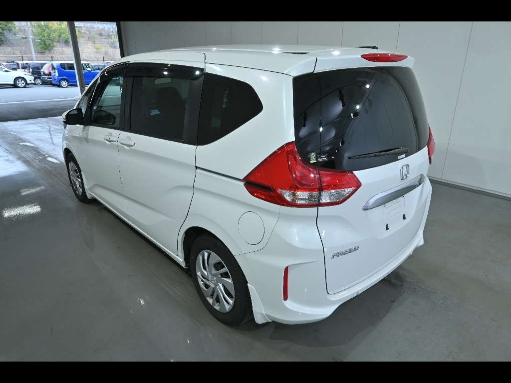 HONDA FREED