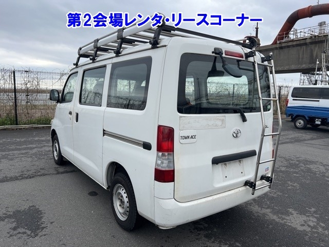 TOYOTA TOWN ACE