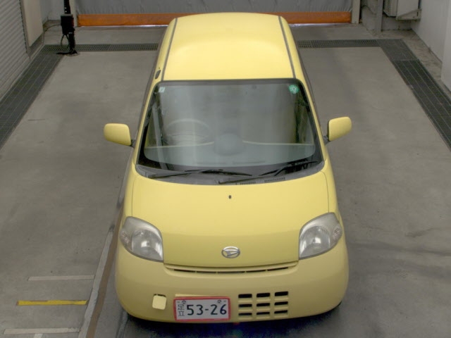 DAIHATSU ESSE
