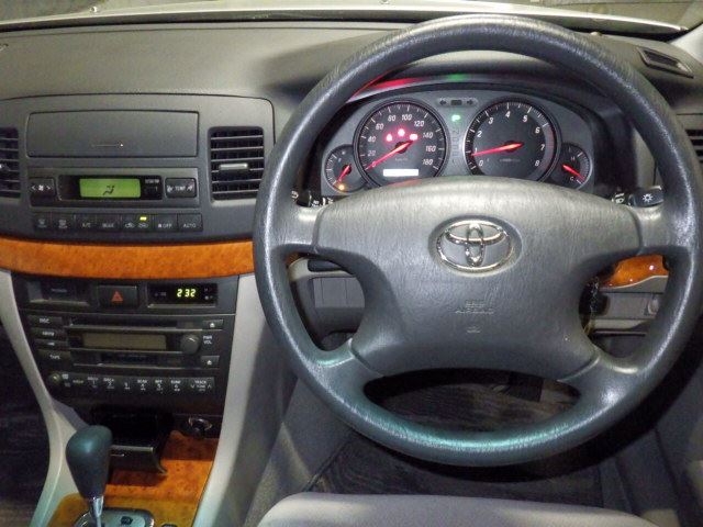 TOYOTA MARK II