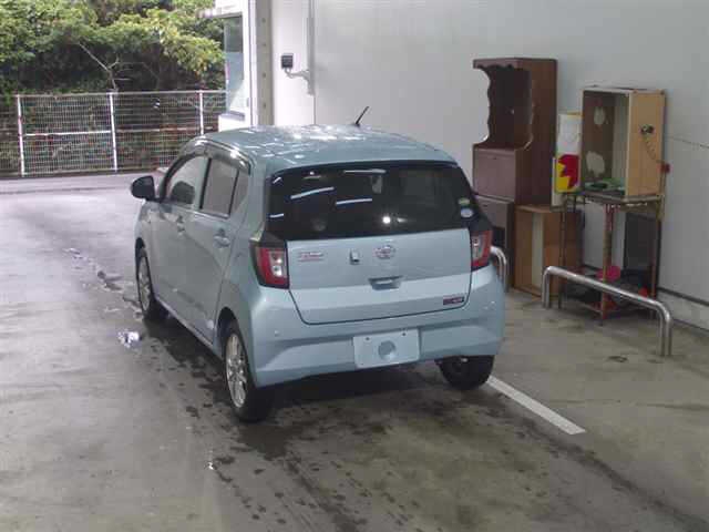 TOYOTA PIXIS EPOCH