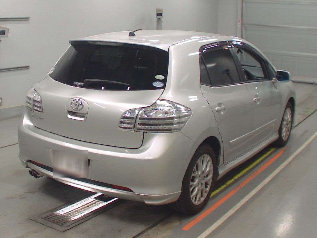 TOYOTA BLADE