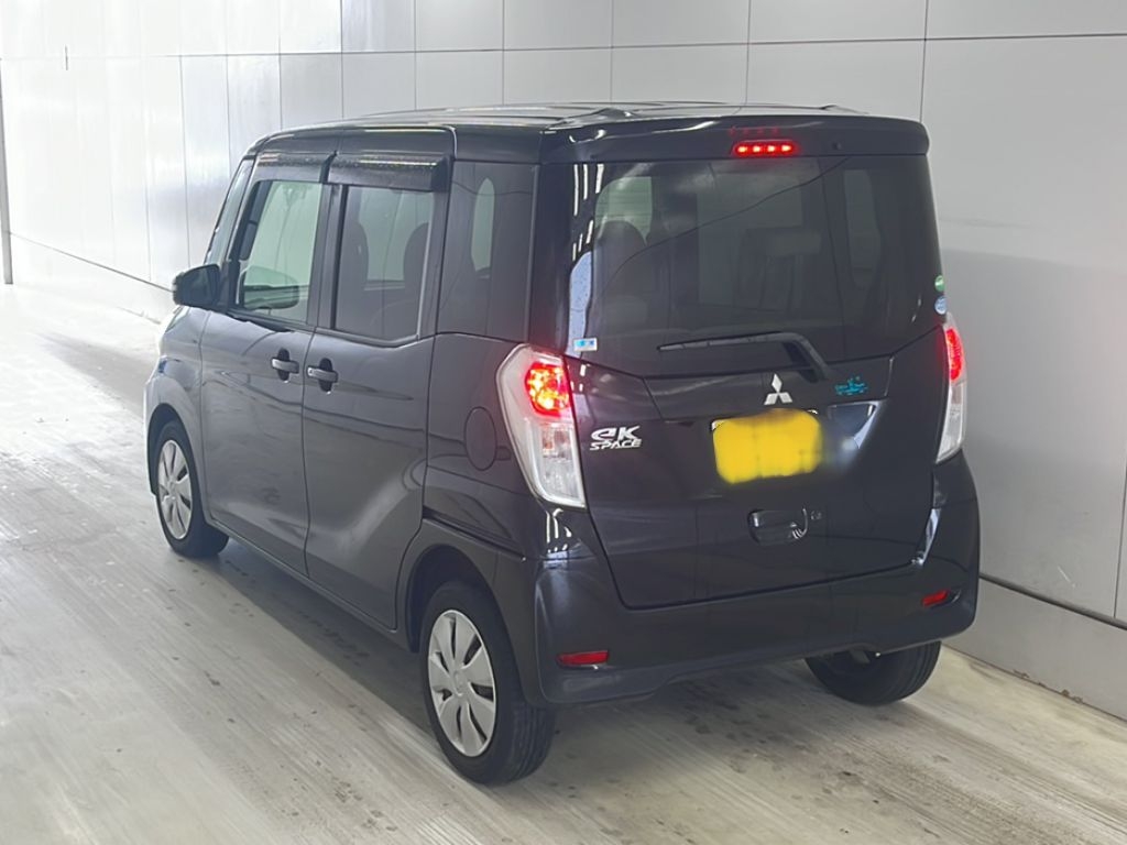 MITSUBISHI EK SPACE