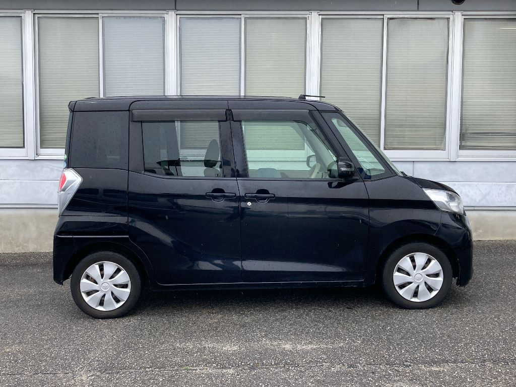 MITSUBISHI EK SPACE
