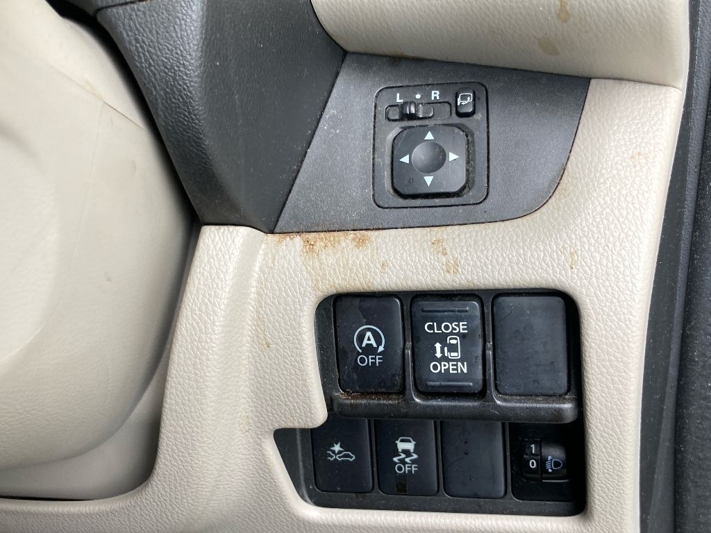 MITSUBISHI EK SPACE