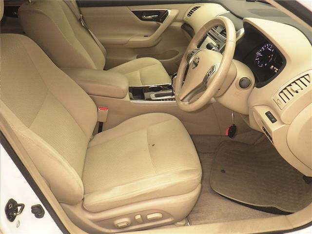 NISSAN TEANA