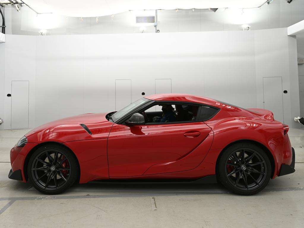 TOYOTA SUPRA