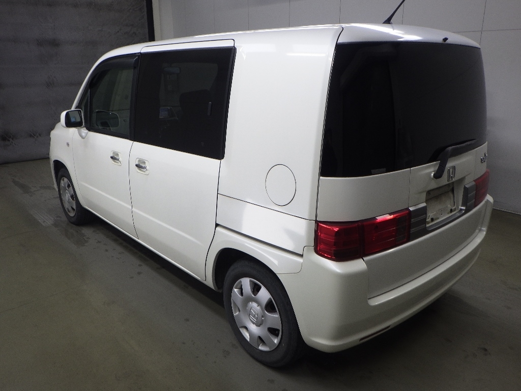 HONDA MOBILIO SPIKE