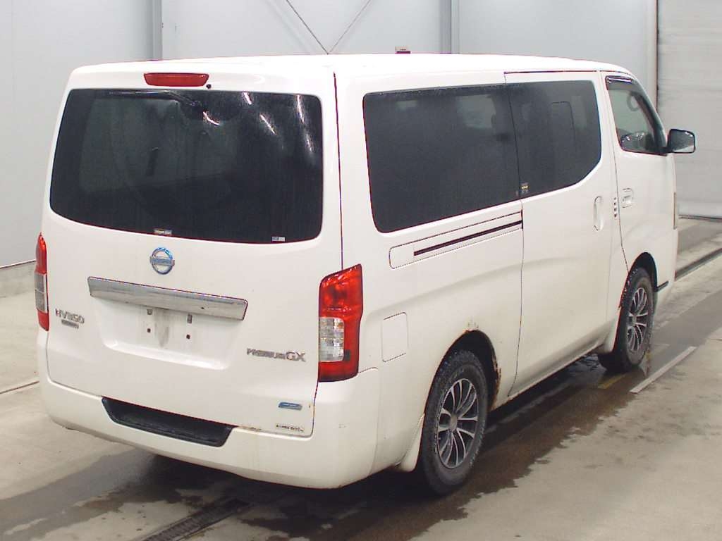 NISSAN NV350 CARAVAN