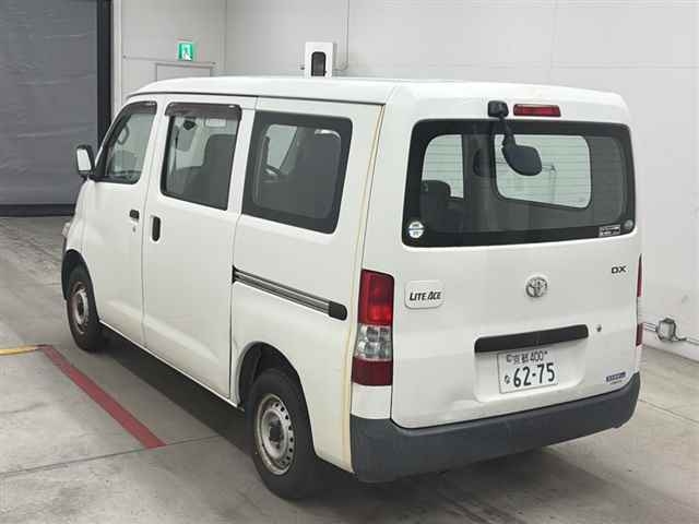 TOYOTA LITE ACE