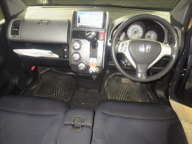 HONDA MOBILIO SPIKE