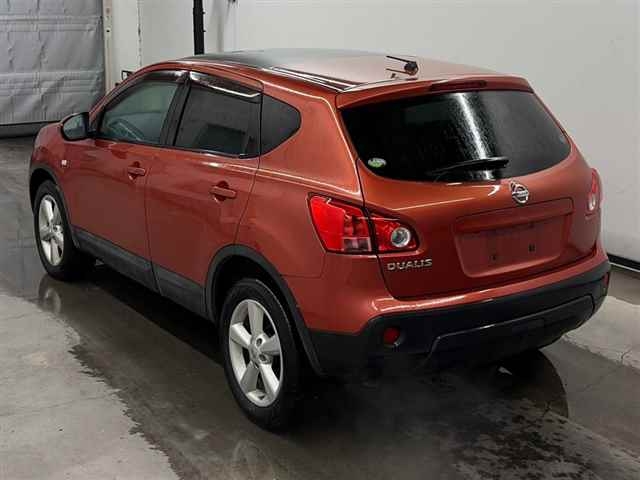 NISSAN DUALIS
