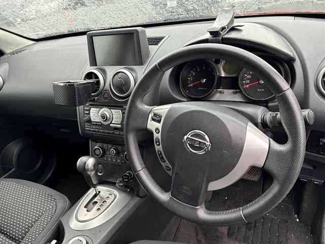 NISSAN DUALIS