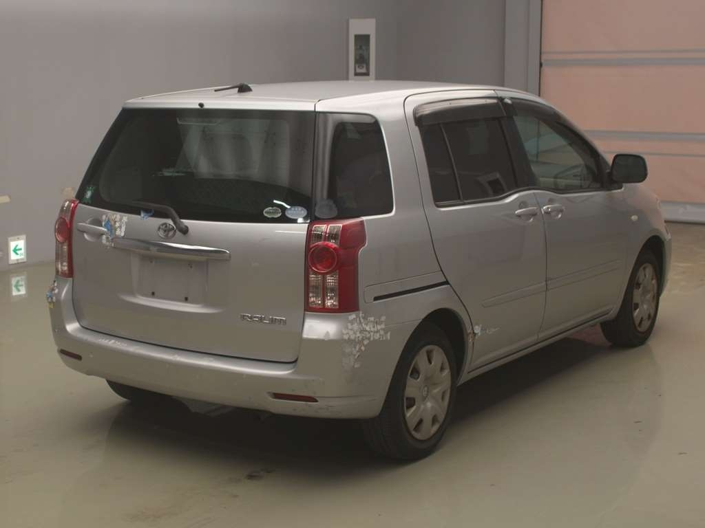 TOYOTA RAUM