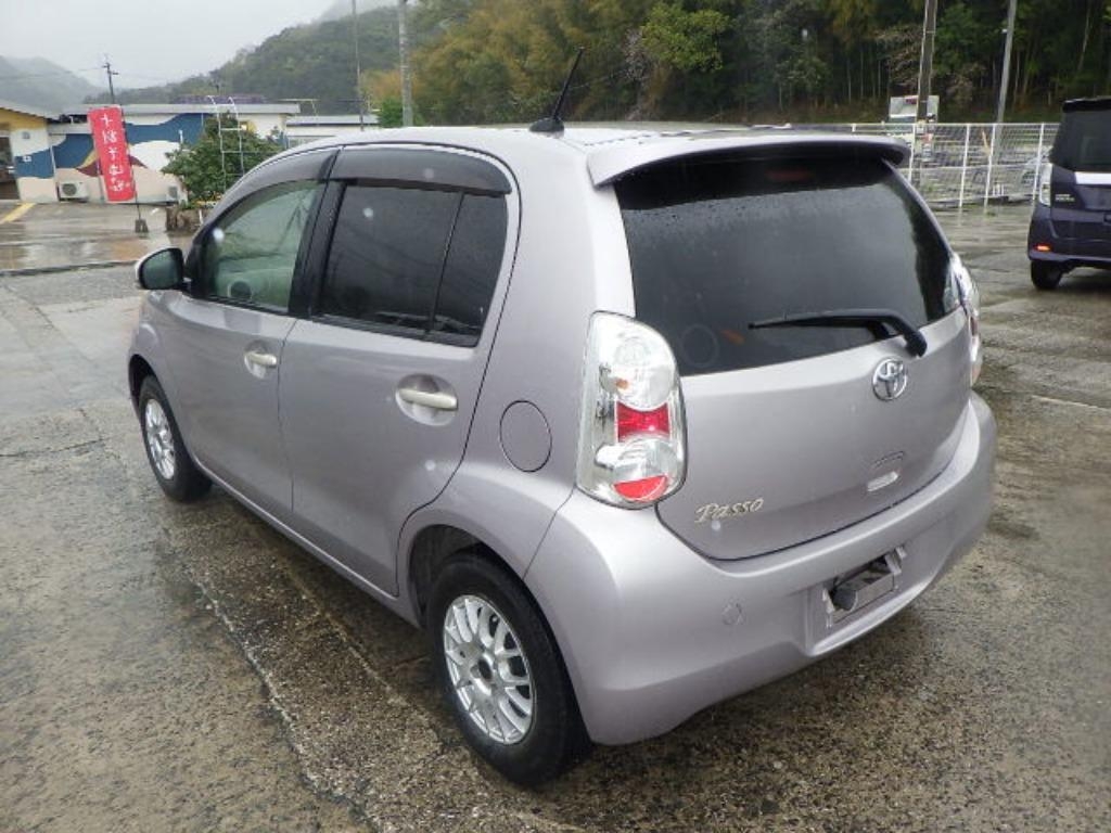 TOYOTA PASSO