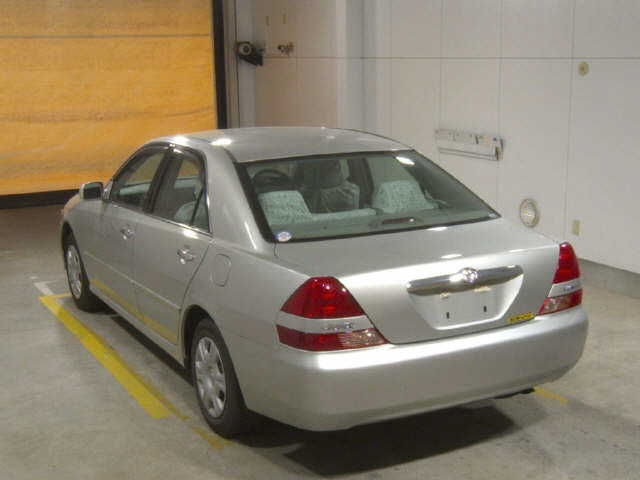 TOYOTA MARK II