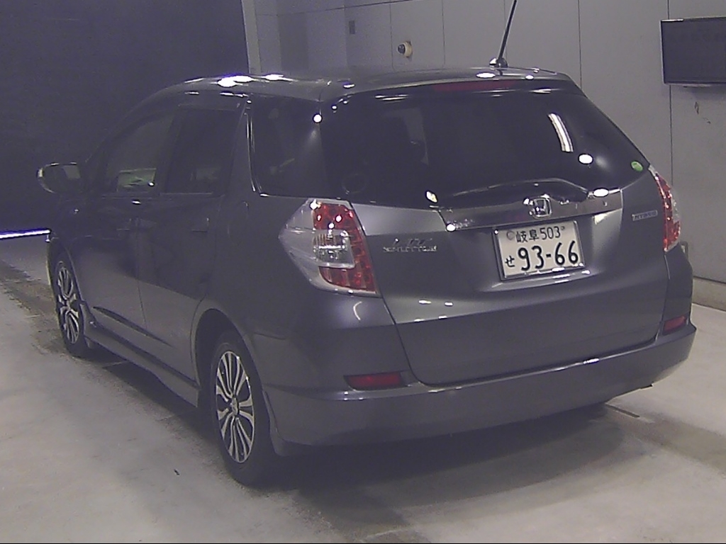 HONDA FIT SHUTTLE