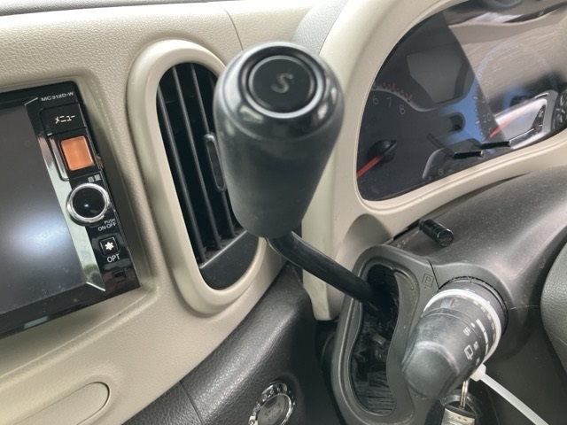 NISSAN CUBE