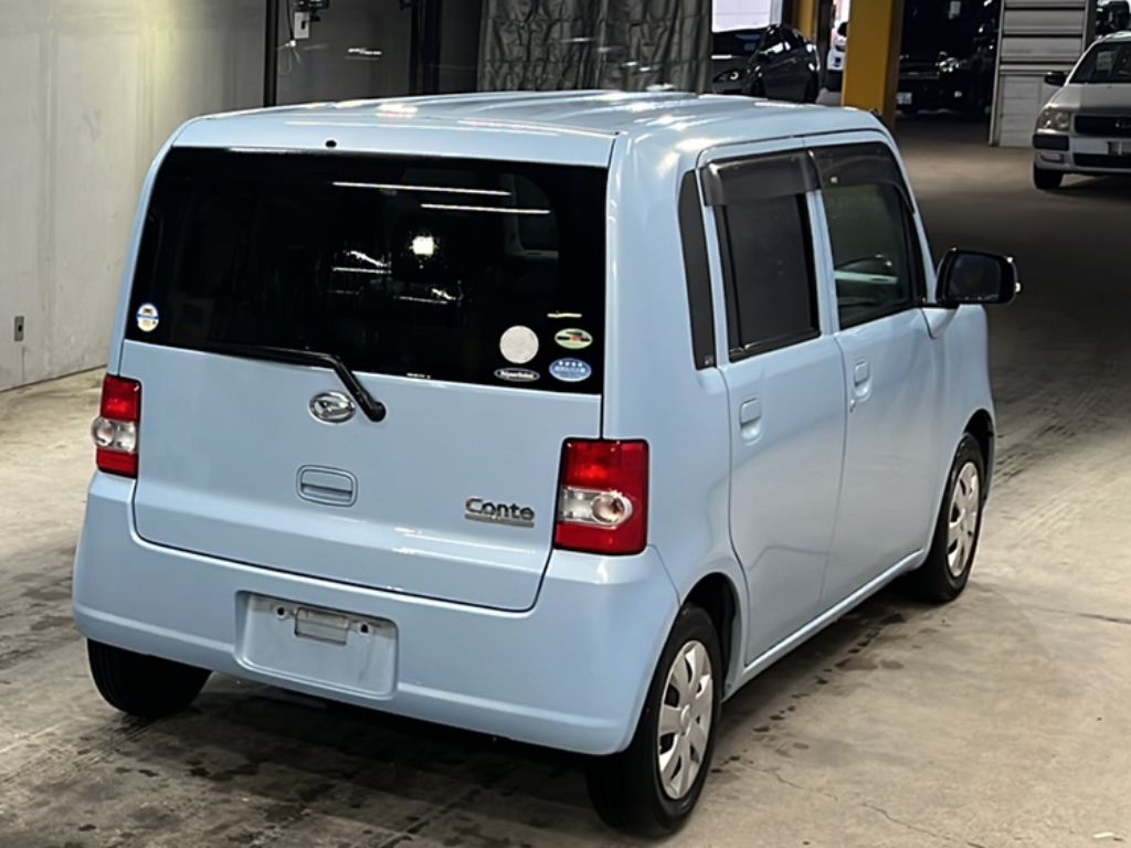 DAIHATSU MOVE CONTE