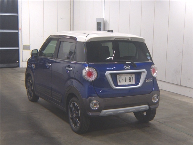 DAIHATSU CAST