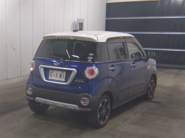 DAIHATSU CAST