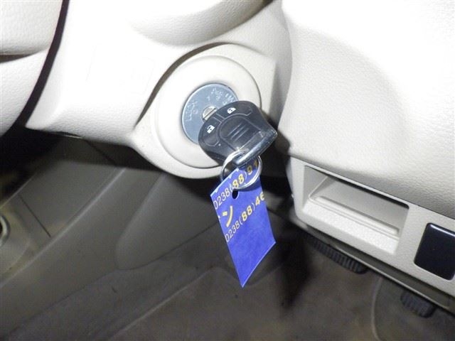 NISSAN TIIDA LATIO