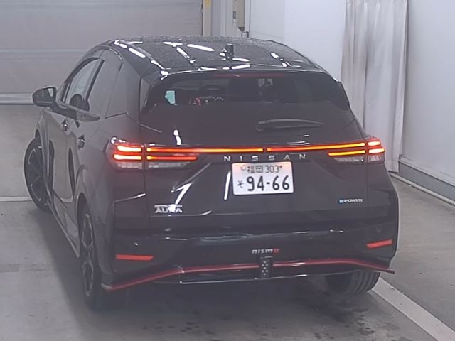 NISSAN AURA