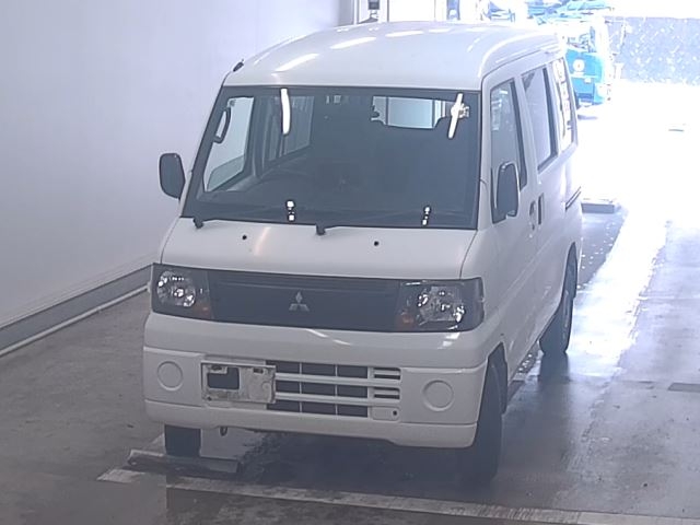 MITSUBISHI MINICAB