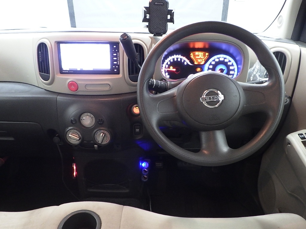 NISSAN CUBE