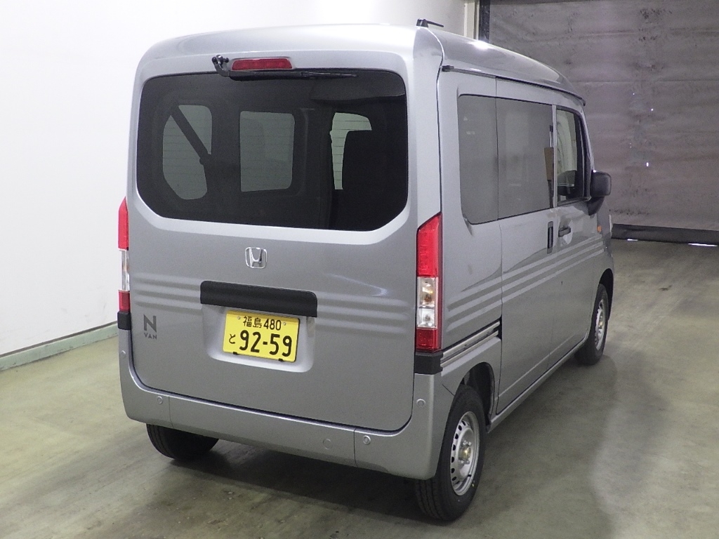 HONDA N-VAN
