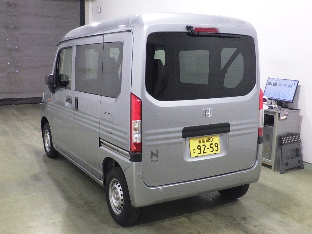 HONDA N-VAN
