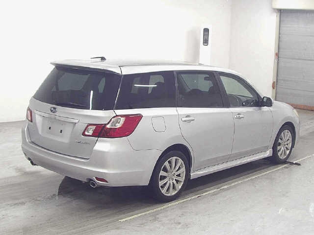 SUBARU EXIGA