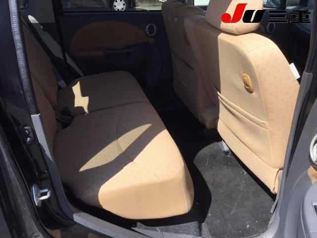 DAIHATSU MOVE LATTE