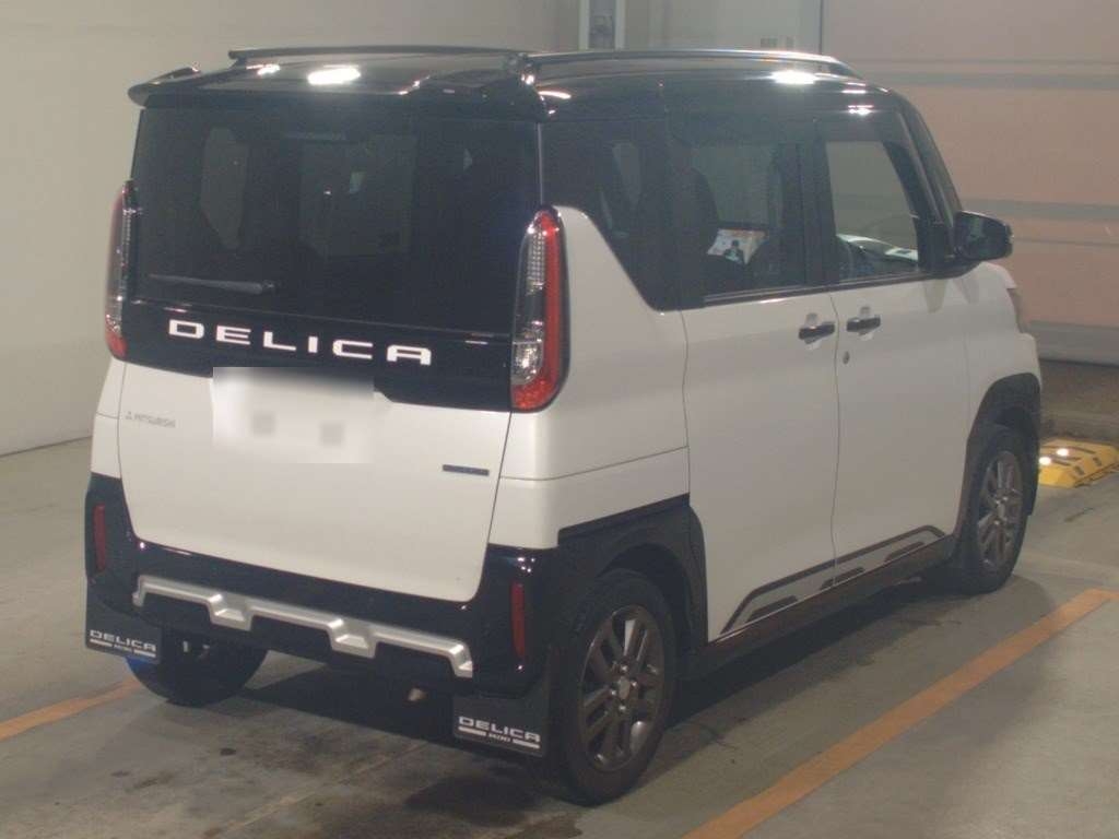MITSUBISHI DELICA MINI