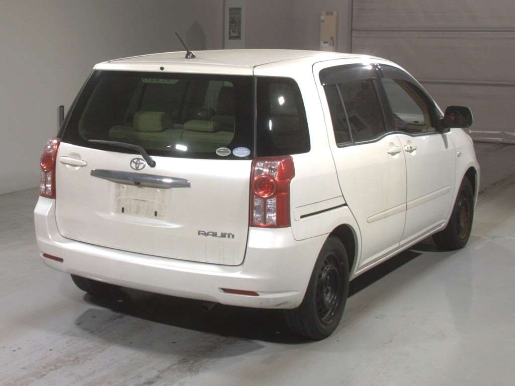 TOYOTA RAUM