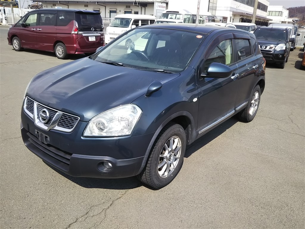 NISSAN DUALIS