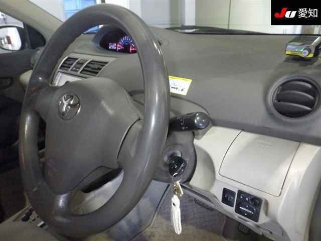 TOYOTA BELTA