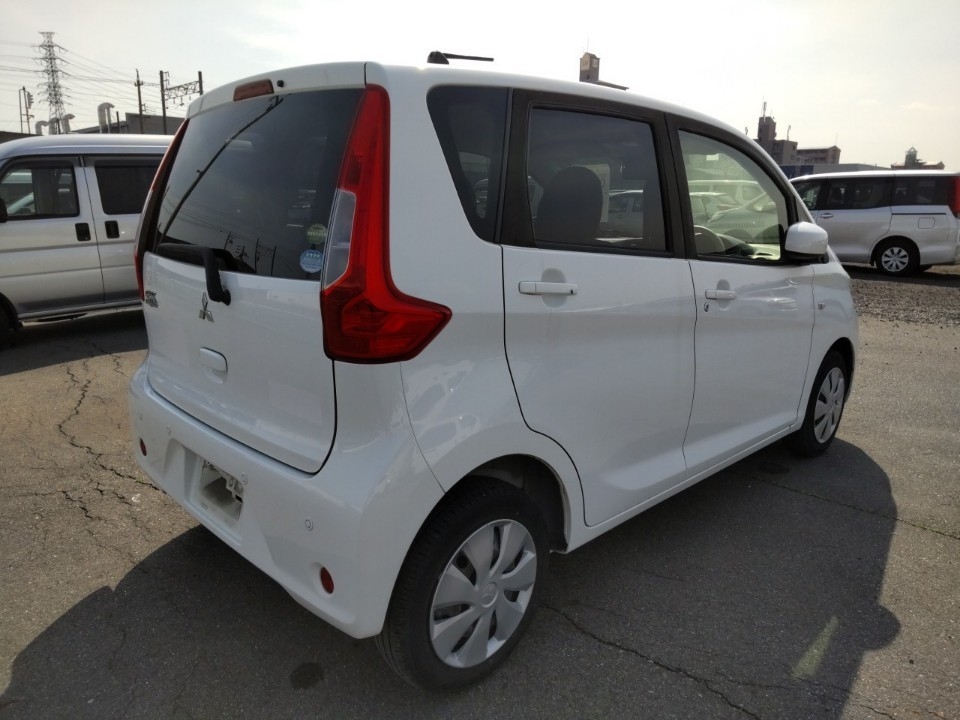 MITSUBISHI EK WAGON