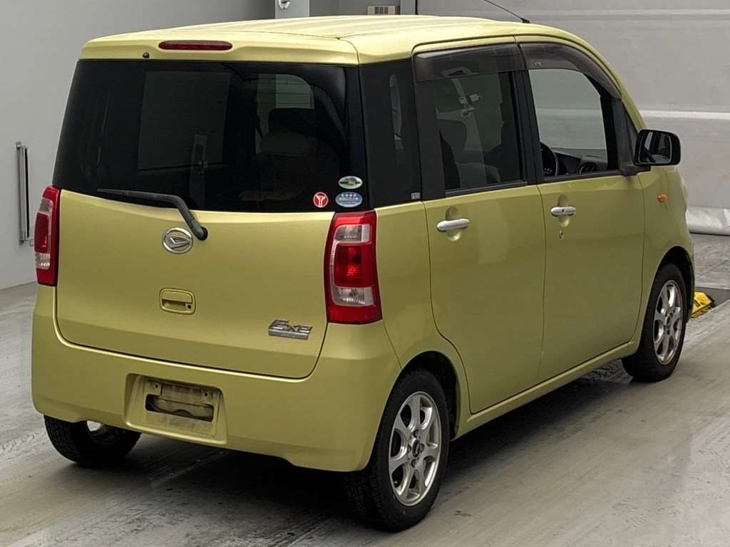 DAIHATSU TANTO EXE